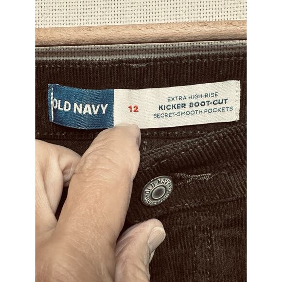 Old Navy Extra High Rise Kicker Boot-cut Corduroy Pants Women's Sz 12 Brown NWT - Picture 5 of 13